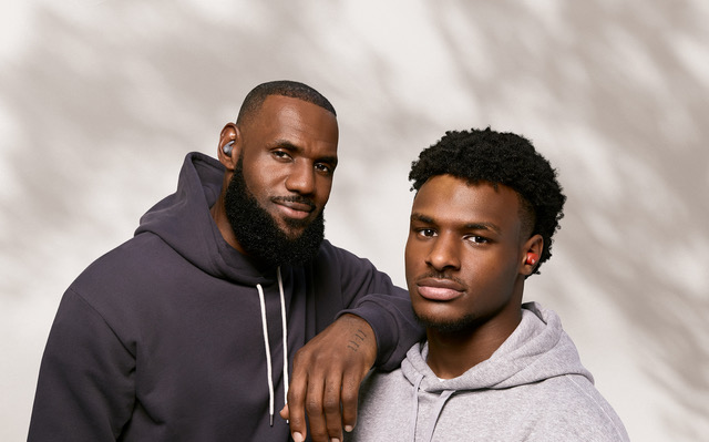 Beats presenta la nuova campagna con LeBron James e Bronny James