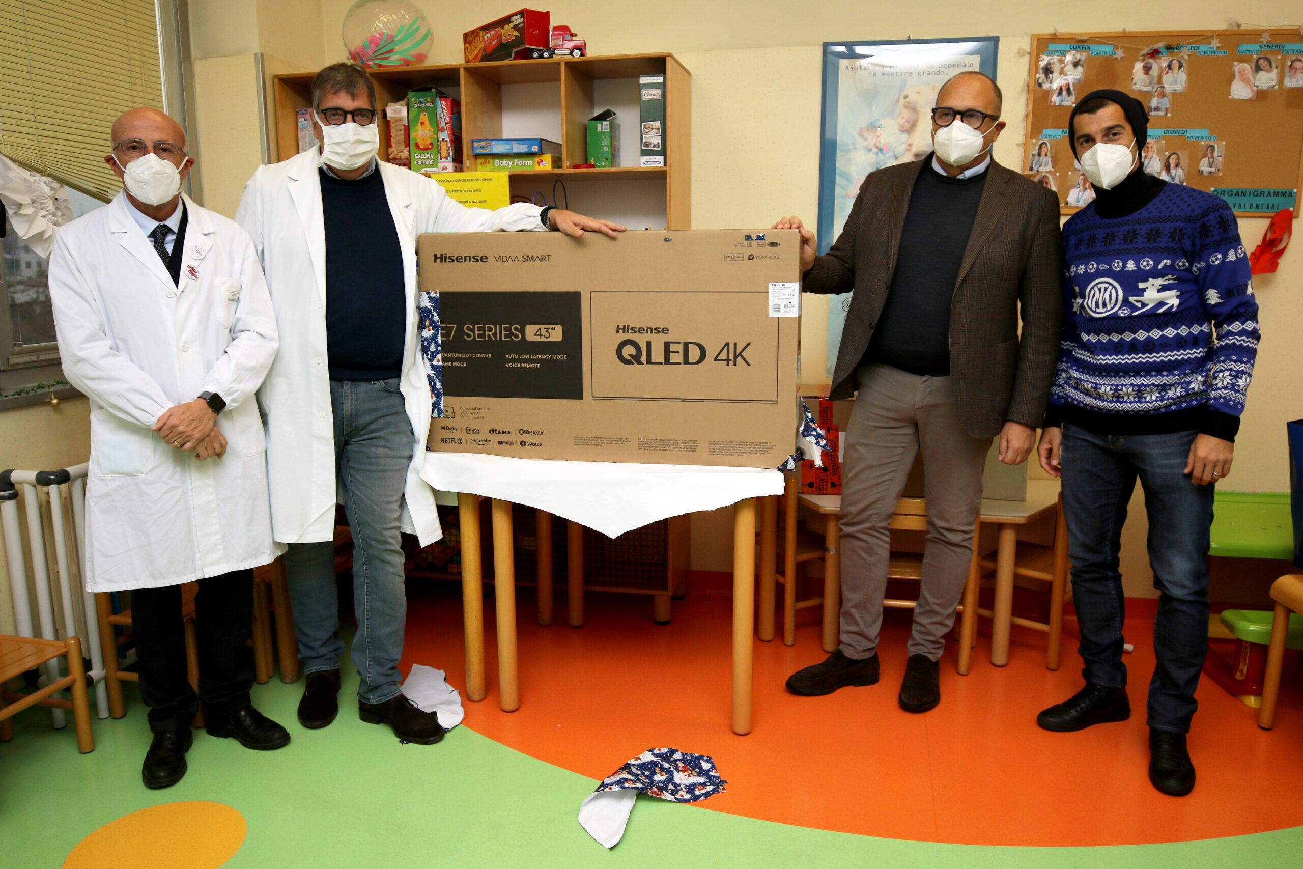 Hisense dona i suoi TV ai reparti pediatrici di Milano