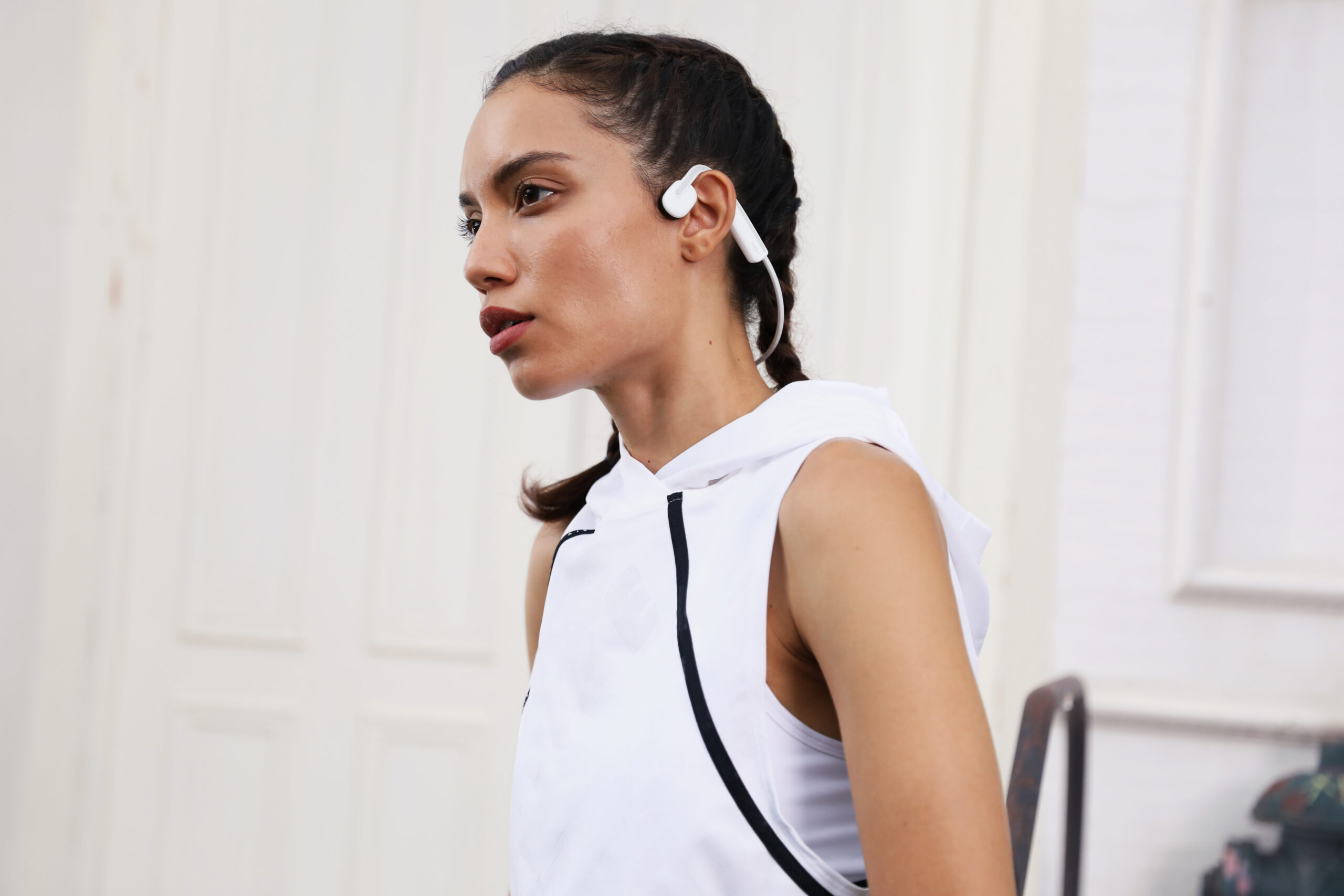 Da SHOKZ le nuove cuffie per lo sport all’aria aperta