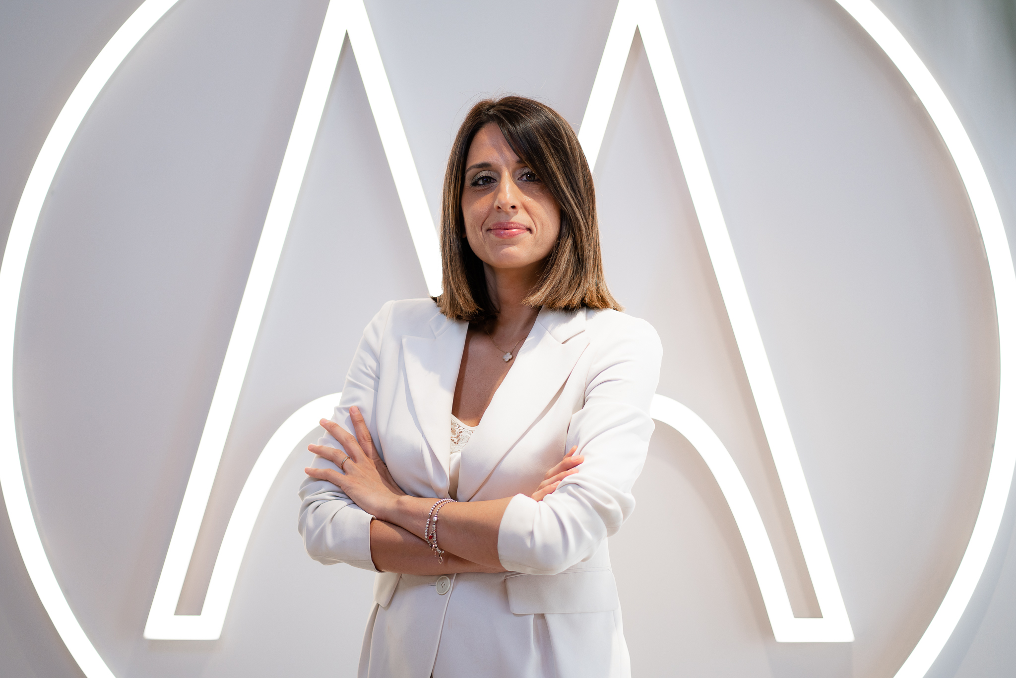 Motorola protagonista di una campagna TV, Digital e OOH con il nuovo pieghevole