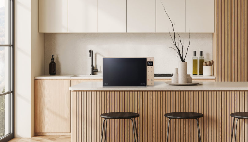 La gamma di microonde LG NeoChef si allarga
