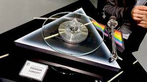 Da Pro-Ject il nuovo giradischi The Dark Side of the Moon