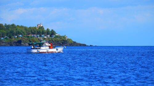 Le tecnologie satellitari a salvaguardia delle risorse marine delle Isole Ciclopi
