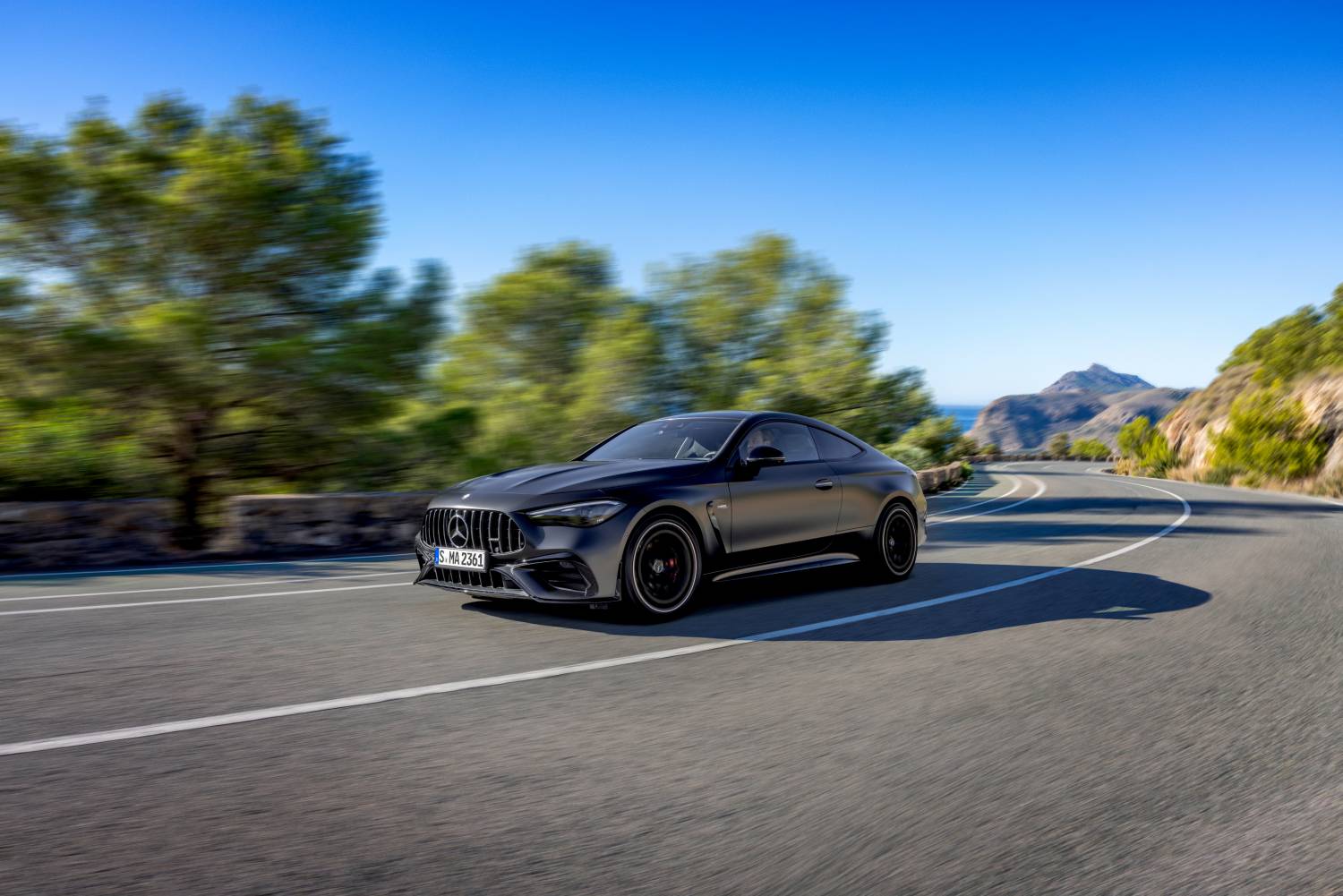 Presentata la nuova Mercedes-AMG CLE 53 4MATIC+ Coupé