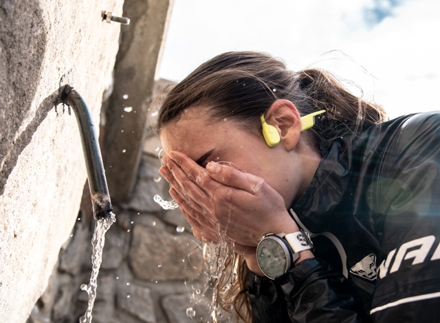 Da Suunto le nuove cuffie Sonic basate su tecnologia a conduzione ossea open-ear