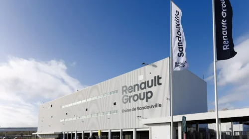 Lo stabilimento di Sandouville del Gruppo Renault produrrà una rivoluzionaria generazione di veicoli commerciali elettrici per Flexis SAS