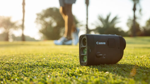 Canon presenta il primo telemetro laser compatto con fotocamera integrata per il golf