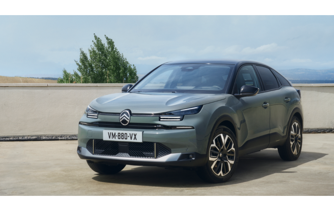 Citroën presenta le nuove C4 e C4 X