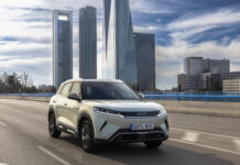 BYD presenta il nuovo SUV ATTO 2