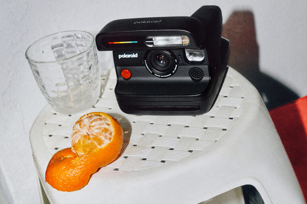 Polaroid-Flip-ambientate (10)