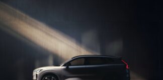 Volvo annuncia la prima ibrida plug-in ad autonomia estesa Volvo XC70