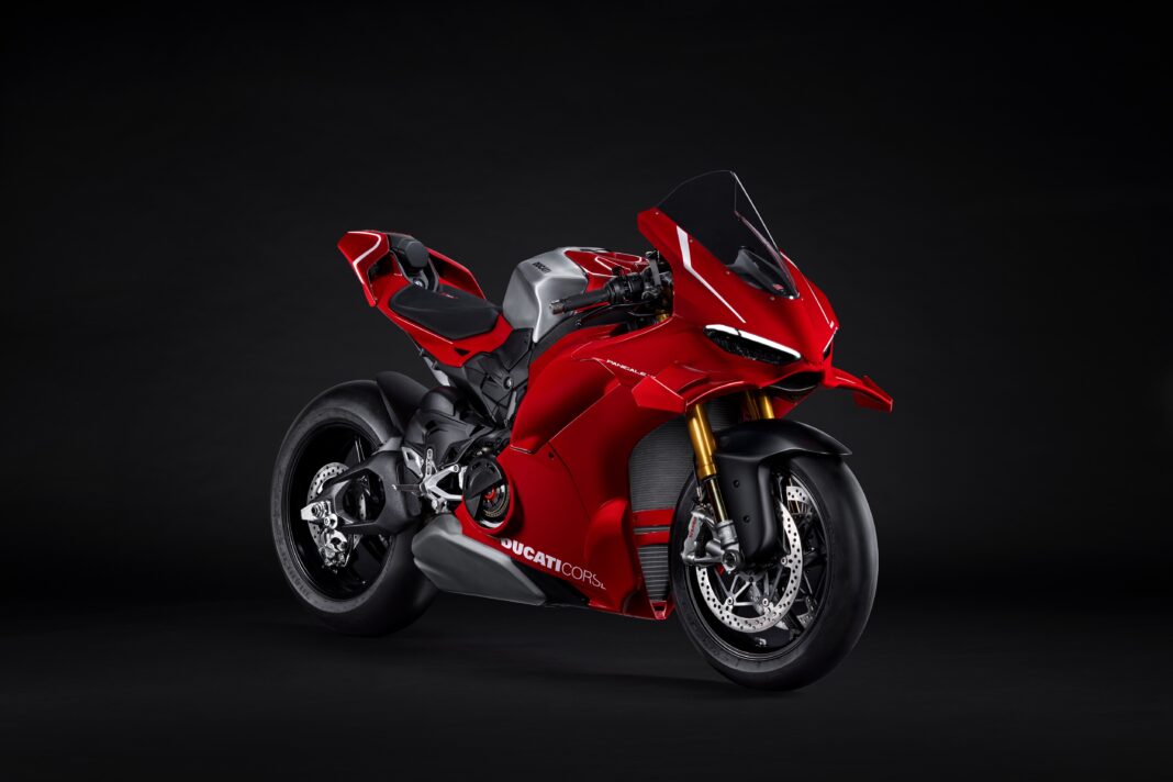04 - MY26_PANIGALE_V4R_STUDIO _6__UC849339_High