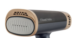 Russell Hobbs lancia il nuovo stiratore verticale VacuSteam