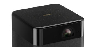 Epson annuncia il videoproiettore EF-73