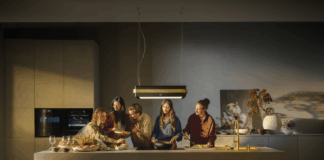 Franke presenta la nuova campagna dedicata alla collezione Mythos Masterpiece
