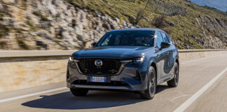 Mazda presenta la nuova CX-60 Model Year 2026