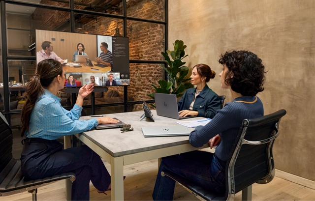 HP Poly Studio 7 G1_Microsoft Teams Room_01